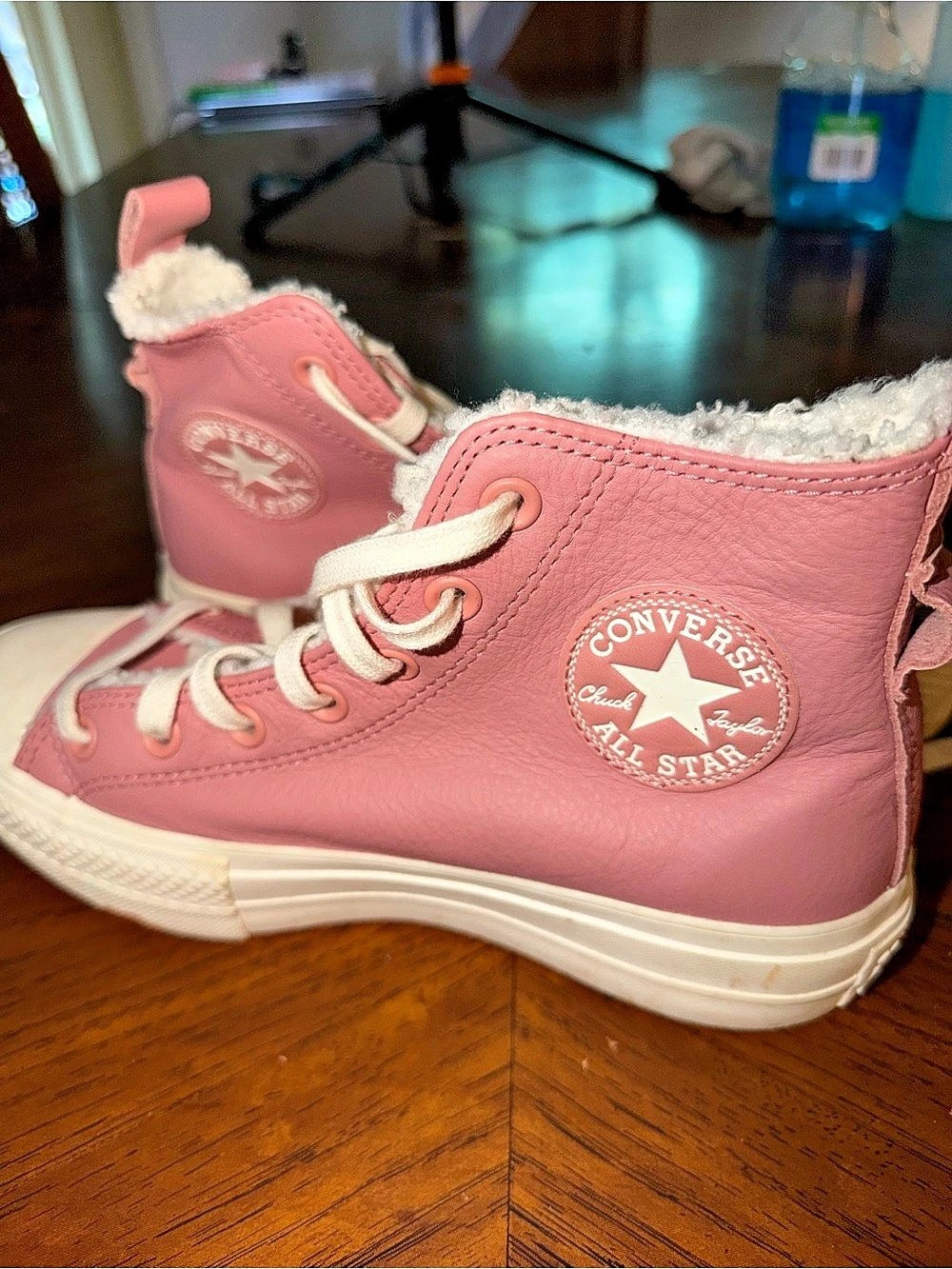 Converse Chuck Taylor All Star Lift Hi Sherpa Pink & White Sneakers US 7
